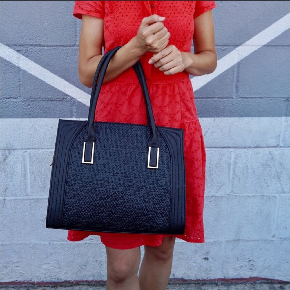 1 left! Boutique-Pink Haley Dariela Tote in Black - Picture 1 of 7